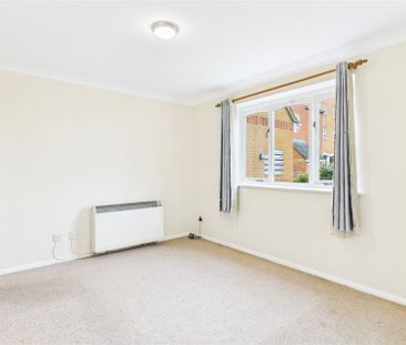 1 bedroom Flat in Ascot Court, Aldershot - Photo 3