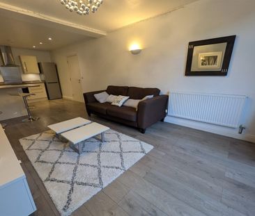 West Bridgford, NG2 5HH - Photo 2