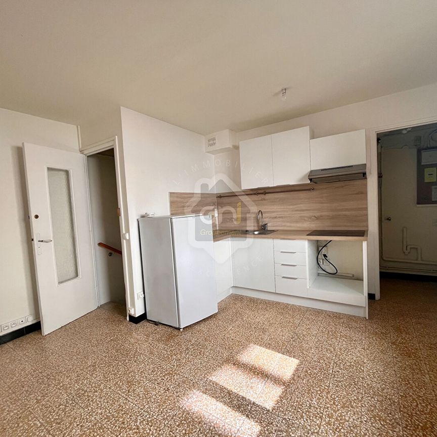 Location Appartement 2 pièces 31m² - Photo 1