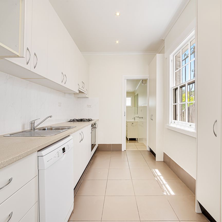 21 Walter Street, Paddington NSW 2021 - House For Rent | Domain - Photo 1