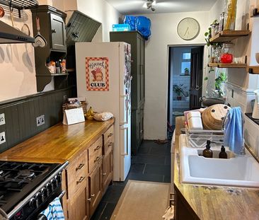 2 Bed Terraced House, Eland Road, CR0 - Photo 6