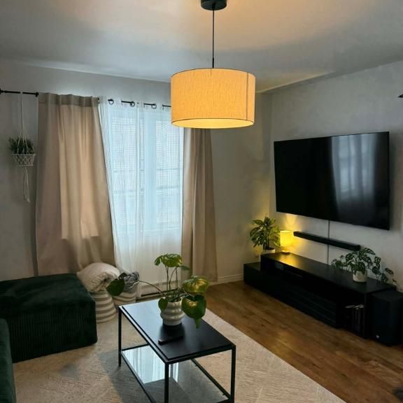 Grand 5 1/2 à louer - Photo 1
