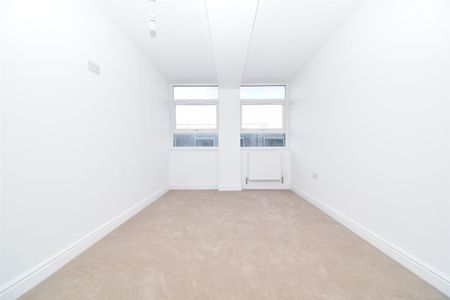 Three Bedroom Apartments, Northgate, Wakefield - Photo 5