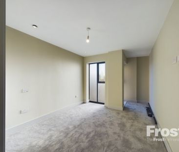 Chaucer Road, Ashford, Surrey,TW15 - Photo 4