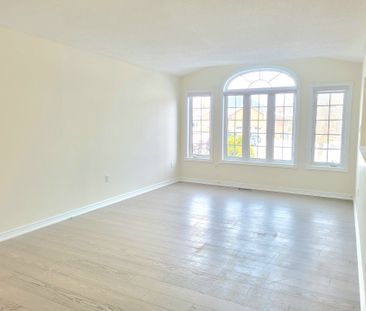 For Lease - 27 Ferncroft Drive, Georgina, Ontario - Photo 1