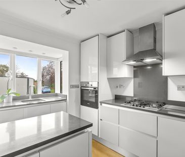 Totteridge Road, High Wycombe - Photo 3