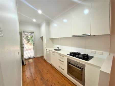 17A Brooks Street Cooks Hill NSW - Photo 2