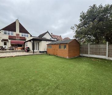 4 bedroom detached house to rent - Photo 6