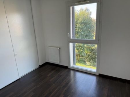 Location Appartement 3 pièces 65m² PESSAC 33600 - Photo 2