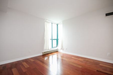 For Lease - 15 Murray Street Unit# 306, Lower Town - Sandy Hill, Ontario - Photo 2