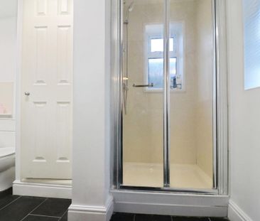 Beech Road, Langley - Studio Flat - All... - Photo 5