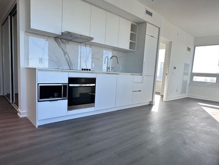 For Lease - 8 Wellesley Street Unit# 5711, Toronto, Ontario - Photo 5