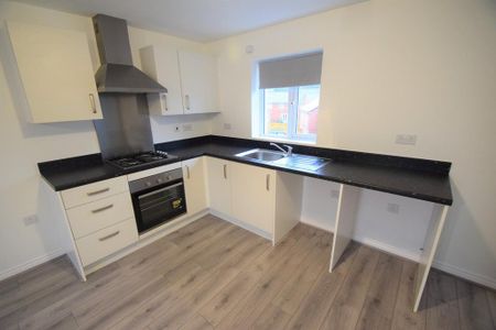 2 bedroom coach house to rent - Photo 5