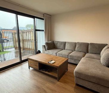 Modern Townhouse - Photo 1