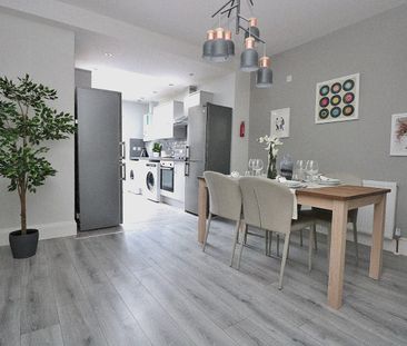 Room in a Shared House, Bloemfontein Road, W12 - Photo 5