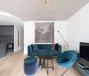 Vollmöblierte 3-Zimmer-Wohnung mit 2 Balkonen in preisgekrönter Arc... - Photo 3