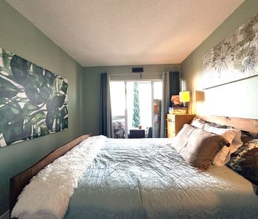 For Lease - 1001 Cedarglen Gate Unit# 522, Mississauga, Ontario - Photo 5