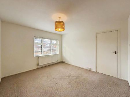 2 bedroom maisonette to rent - Photo 3