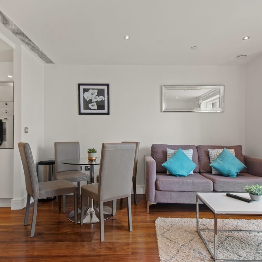 1 Bed Flat, Jackson Tower, E14 - Photo 1