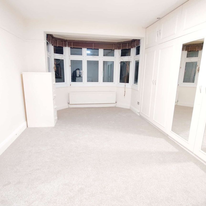 Room in a Shared House, Raymead Avenue, CR7 - Photo 1