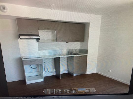 Location Appartement 3 pièces 58m² CARPIQUET 14650 - Photo 1