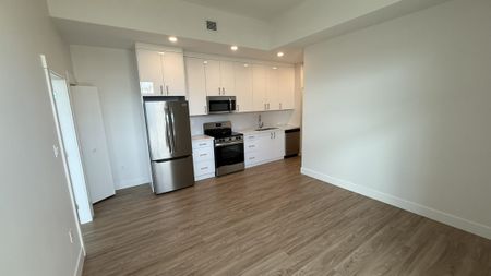 #110 – 6320 Sentinal Drive - Photo 4