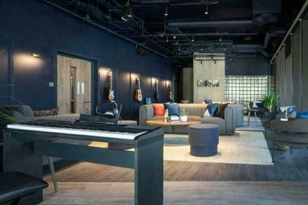 Studio to rent - Photo 2