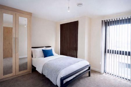 4 bed Apartment Devonshire Point - Photo 4