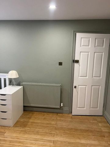 Studio Flat, Scrub Lane, W10 - Photo 2