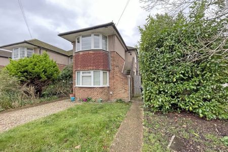 St Marys Close, Ewell Village, KT17 - Photo 4