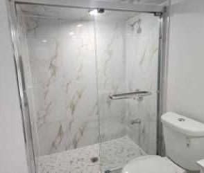 For Lease - 8 Benhurst Crescent, Brampton, Ontario - Photo 6