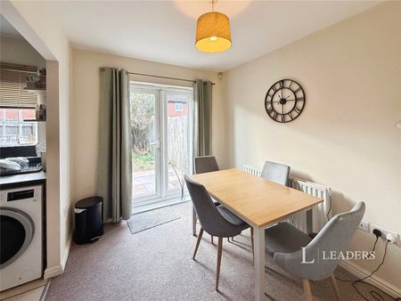 3 bedroom property to rent Holloway Avenue, Bourne, PE10 - Photo 4