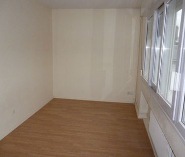 À louer, Amiens Henriville : T2 avec place de parking - Photo 3