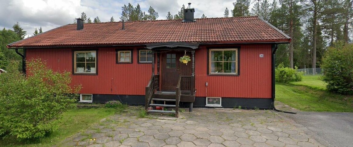 Västra Rundgatan, Koskullskulle - Photo 1