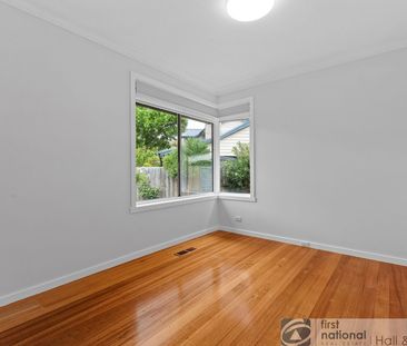 6 Bronwyn Court, 3169, Clayton South Vic - Photo 2