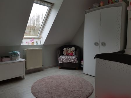 Location Maison 5 pièces 100m² RONCHIN 59790 - Photo 4