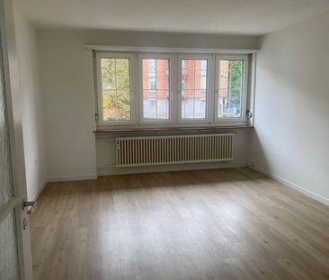 Grosszügige Singlewohnung mit toller Aussicht - Photo 6