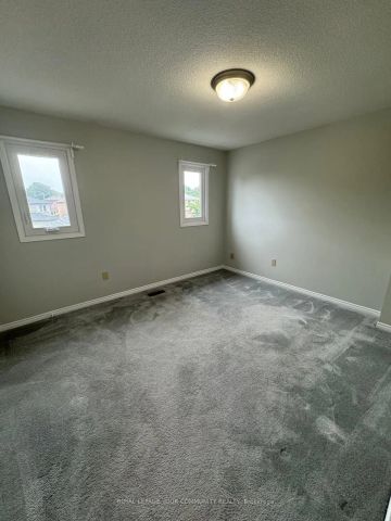 Property For Lease | E9042654 - Photo 3