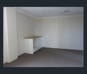 MODERN STUDIO IN TOP LOCATION WITH FREE GAS AND ELECTRICITY - Photo 5