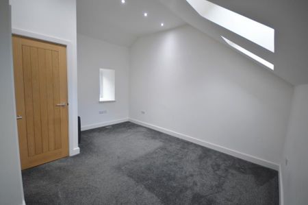 1 bedroom terraced house to rent - Photo 2