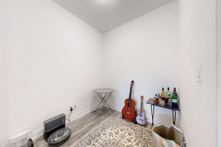 For Lease - 7161 Yonge Street Unit# 1123, Markham, Ontario - Photo 2