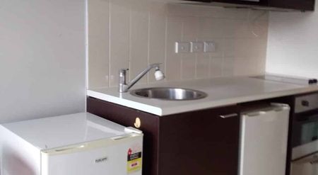 Good Location - Photo 4