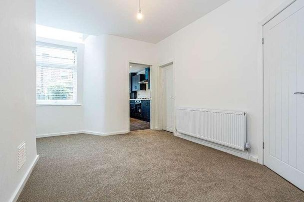 Moss Vale Road, Urmston, Manchester, M41 - Photo 1