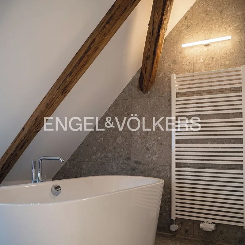 Pronájem bytu 2+kk 72 m² - Photo 1