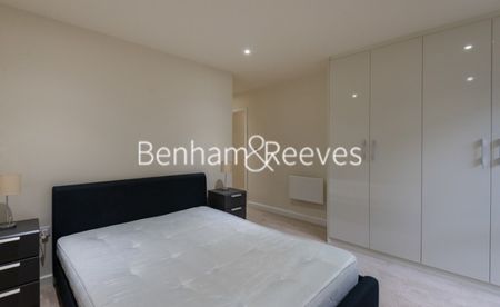 2 Bedroom flat to rent in Beaufort Square, Colindale, NW9 - Photo 4