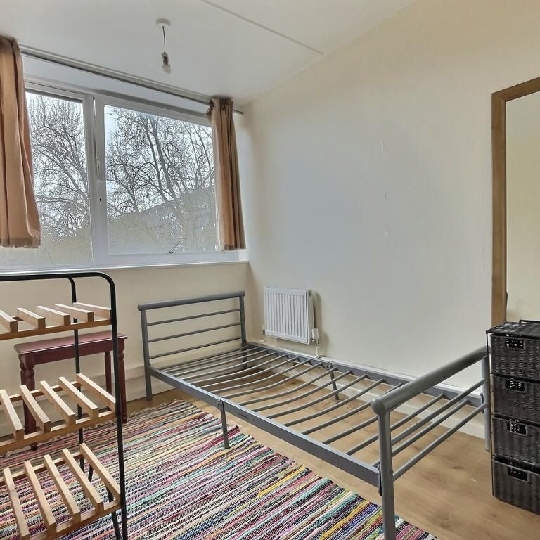 4 bedroom apartment to rent - Photo 1