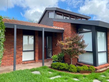 Langwarrin - Photo 5