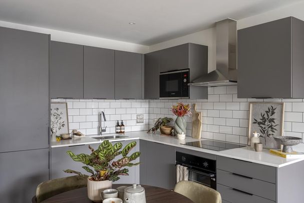 2 bedroom flat to rent - Photo 1