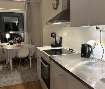 Södra Häggviksvägen, Sollentuna - Photo 1