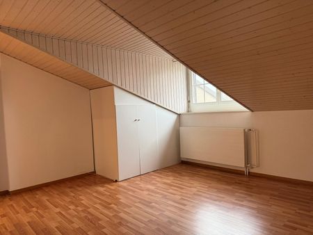 Bel appartement de 2 pièces au 4ème étage - Photo 2